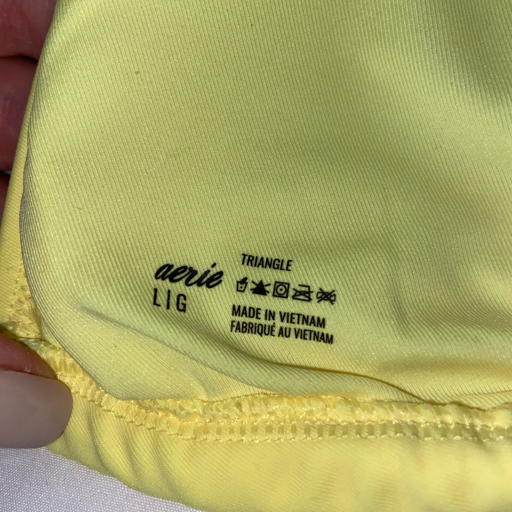 Aerie Triangle String Bikini Top ⛅️ - Picture 3 of 7